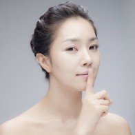 Tiết lộ bí quyết làm trắng da khiến phụ nữ Nhật trẻ đẹp hơn tuổi thật