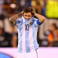 Messi! “Thần tài hay là người ám quẻ của Argentina”?
