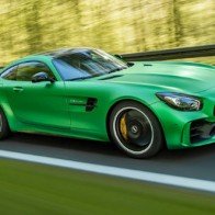 “Quái thú xanh” Mercedes-AMG GT R 2018 lần đầu xuất hiện