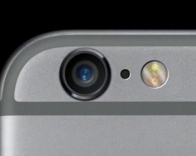 Lỗ đen giữa camera sau và đèn flash của iPhone 6 là gì?