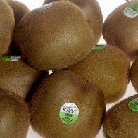Cách lột vỏ kiwi siêu tốc trong 10s
