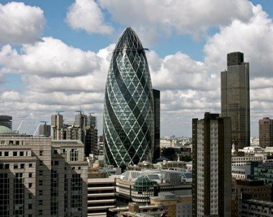 London lo ngại mất vị thế trung tâm tài chính của châu Âu