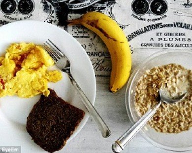BẠN CÓ BIẾT: Ăn sáng càng nhiều, giảm cân càng nhanh