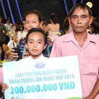 Hồ Văn Cường 4 tháng đi thi Vietnam Idol Kids chỉ có 1 bộ đồ mới