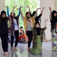 Người làng Chăm mong có trường nội trú riêng