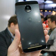 Moto Z Force Droid qua mặt iPhone trong Bảng xếp hạng DxOMark