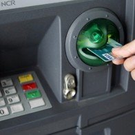 Nhiều nhà băng phớt lờ nâng hạn mức rút tiền ATM