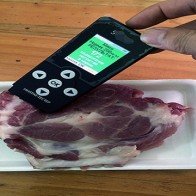 Người tiêu dùng sẽ soi thịt sạch bằng smartphone