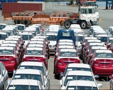 Doanh nghiệp nhập khẩu xe TQ khai giảm giá để lách thuế