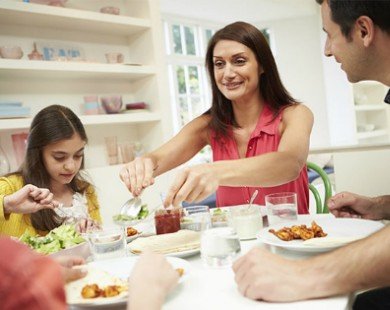 2 thói quen ăn cơm phổ biến gây bệnh ung thư cho cả nhà