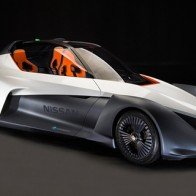 Nissan Bladeglider: Xe thể thao như hình mũi tên