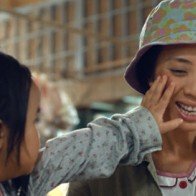 Xúc động với MV về người mẹ Việt bị thiểu năng