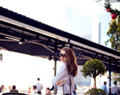Blogger Việt không chỉ xinh như hoa hậu còn mặc đẹp