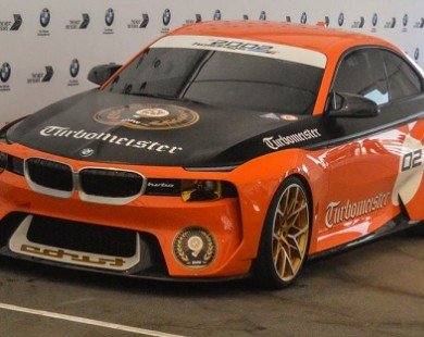 Ngắm BMW 2002 Hommage Turbomeister Concept 