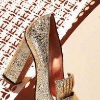 15 đôi giày đẹp như mơ khiến mọi cô gái muốn sở hữu