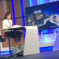 Cười ngất với trang phục của MC Hoài Anh, Trúc Mai, Trấn Thành