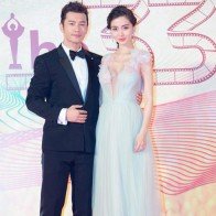 Huỳnh Hiểu Minh, Angelababy tình tứ "hớp hồn" triệu fan