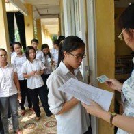 Thi THPT quốc gia 2017: Học sinh lên mạng... “tập bơi”