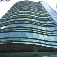 Giá thuê văn phòng tại Tp.HCM tăng, Hà Nội giảm