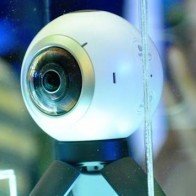 Samsung Gear 360: Phụ kiện chụp ảnh 360 độ cho smartphone