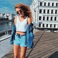 Đông này diện denim nào mới chất?