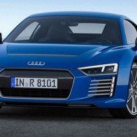 Vì sao Audi ngừng sản xuất xe R8 e-tron