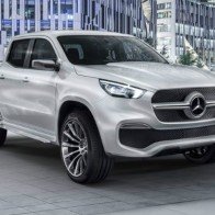 Mercedes-Benz X-Class rò rỉ, khiến vua bán tải F-150 sợ