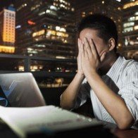 Thức đêm, ngồi nhiều dễ mắc ung thư