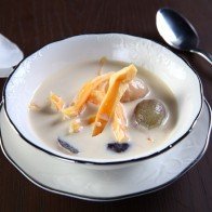 Chè trôi nước sữa dừa thanh mát