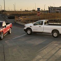 Nissan chính thức chốt giá Titan Single Cab 2017