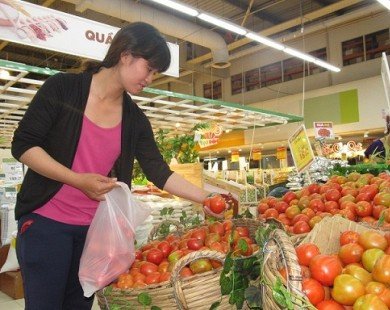 Cà chua Đà Lạt tăng chóng mặt lên 30.000 đồng/kg