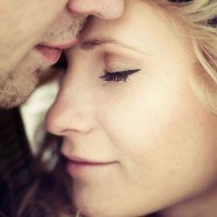 Người đàn ông thế này là rất yêu vợ và vô cùng chung thủy