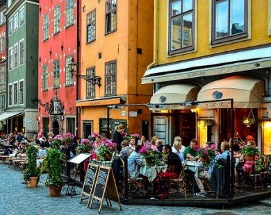 Khám phá khu phố cổ Gamla Stan ở Stockholm