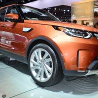 Land Rover Discovery 2017: Cho các gia đình ưa mạo hiểm