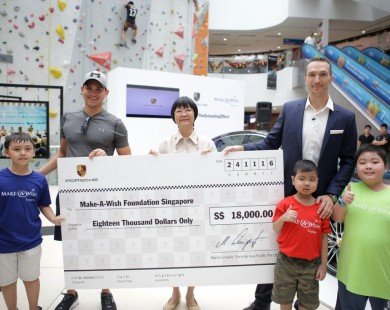 Porsche Châu Á-Thái Bình Dương trao tặng 18.000 SGD cho tổ chức Make-A-Wish