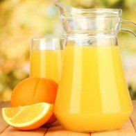 7 loại nước ép trái cây giúp bạn không bị táo bón