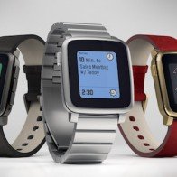 Fitbit thâu tóm công ty smartwatch Pebble