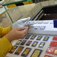 Giá vàng đi ngang