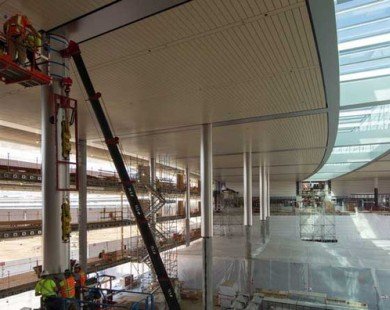 Cận cảnh nội thất tòa nhà phi thuyền sắp hoàn thành của Apple