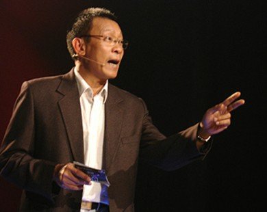 MC Lại Văn Sâm lần đầu tiên dẫn liveshow ca nhạc tại Hà Nội