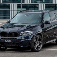 BMW X5 độ mâm Vossen 22 inch mạnh mẽ