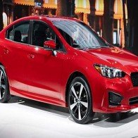 Subaru Impreza mới giành giải “Xe của năm 2016-2017”