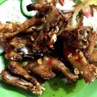 Về Buôn Mê thưởng thức món chân gà nướng ngon "tuyệt cú mèo"
