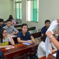 Bỏ điểm sàn đại học có loạn chất lượng?