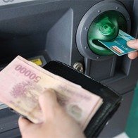 Thủ tướng yêu cầu đảm bảo ATM thông suốt, ổn định tỉ giá và vàng dịp Tết