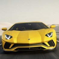 Nóng: Lamborghini Aventador S bất ngờ trình làng