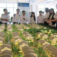 Cận tết, đất nền “mạnh tay” gom tiền