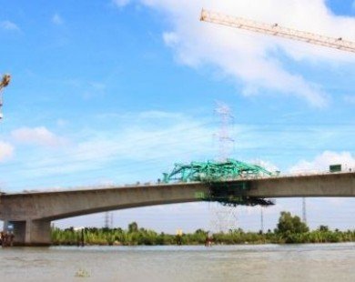 Tp.HCM: Hợp long cầu nghìn tỷ bắc qua sông Chà