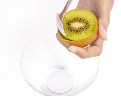 Công thức tắm trắng đơn giản từ trái kiwi