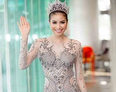 Hoa hậu Phạm Hương diện đầm xuyên thấu, thân hình đẹp như thần Vệ nữ